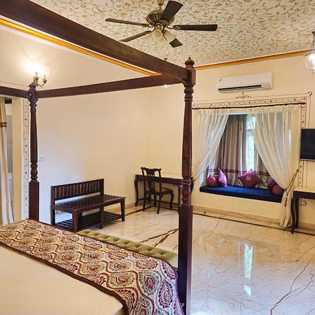 The Amargarh Hotel Udaipur Exterior photo